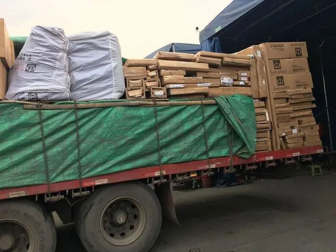 站前家具托运